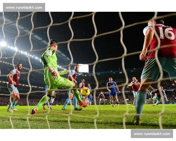 英超焦点战埃弗顿主场迎战富勒姆争夺关键三分前景解析走势看点全面